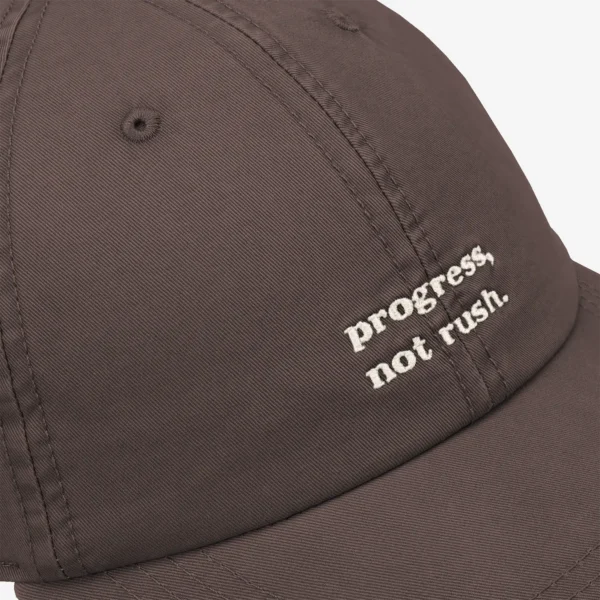 Czapka z daszkiem Progress brązowa