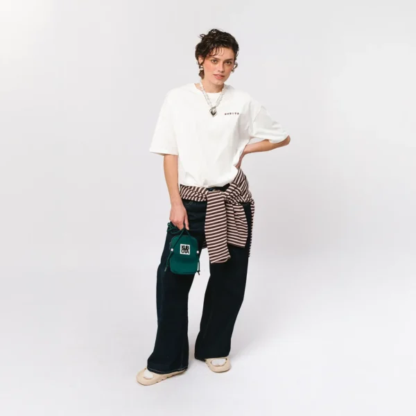 T-shirt oversize Comfy Club Flowers biały damski