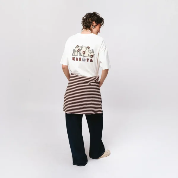 T-shirt oversize Comfy Club Flowers biały damski