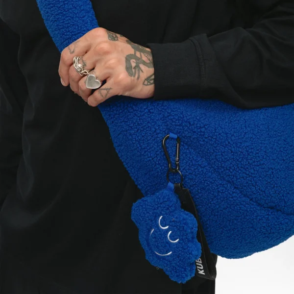 Torba z polaru Cushy z brelokiem Comfy Club kobaltowa